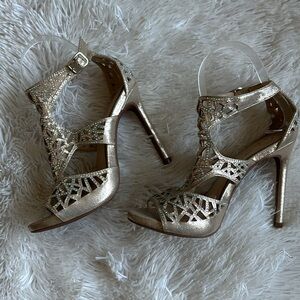 Jessica Simpson Sz 8.5 jewel rhinestone silver high heel formal stunning sandals